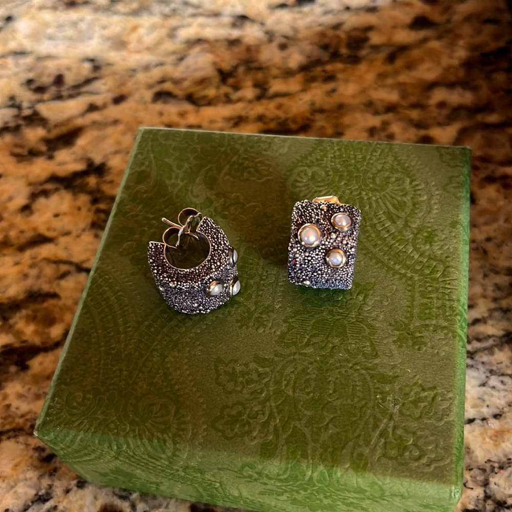 Gorgeous Solid Sterling Silver Designer Earrings NWT
